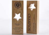 Ξύλινα βραβεία σχεδίου αστεριών λογότυπων χάραξης/Lasing φλυτζανιών τροπαίων συνήθειας για το προσωπικό
